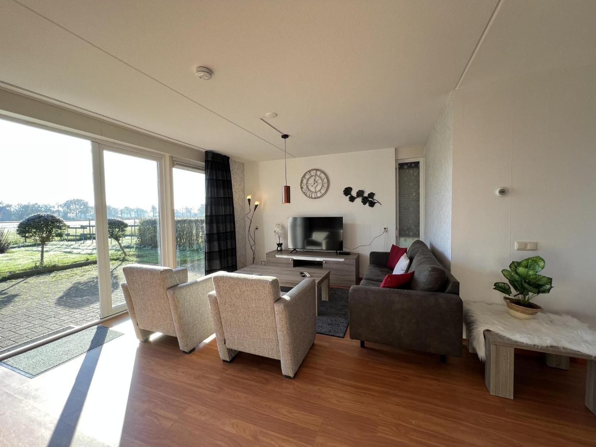 Aan De Kis Villa Stevensweert Exterior photo